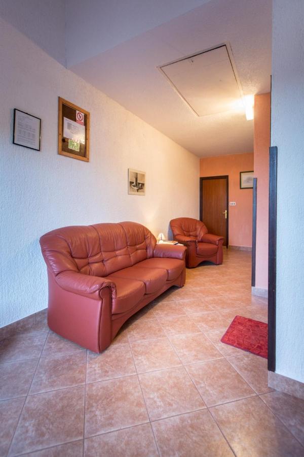 For Families With Children Kampor, Rab - 15144 Apartman