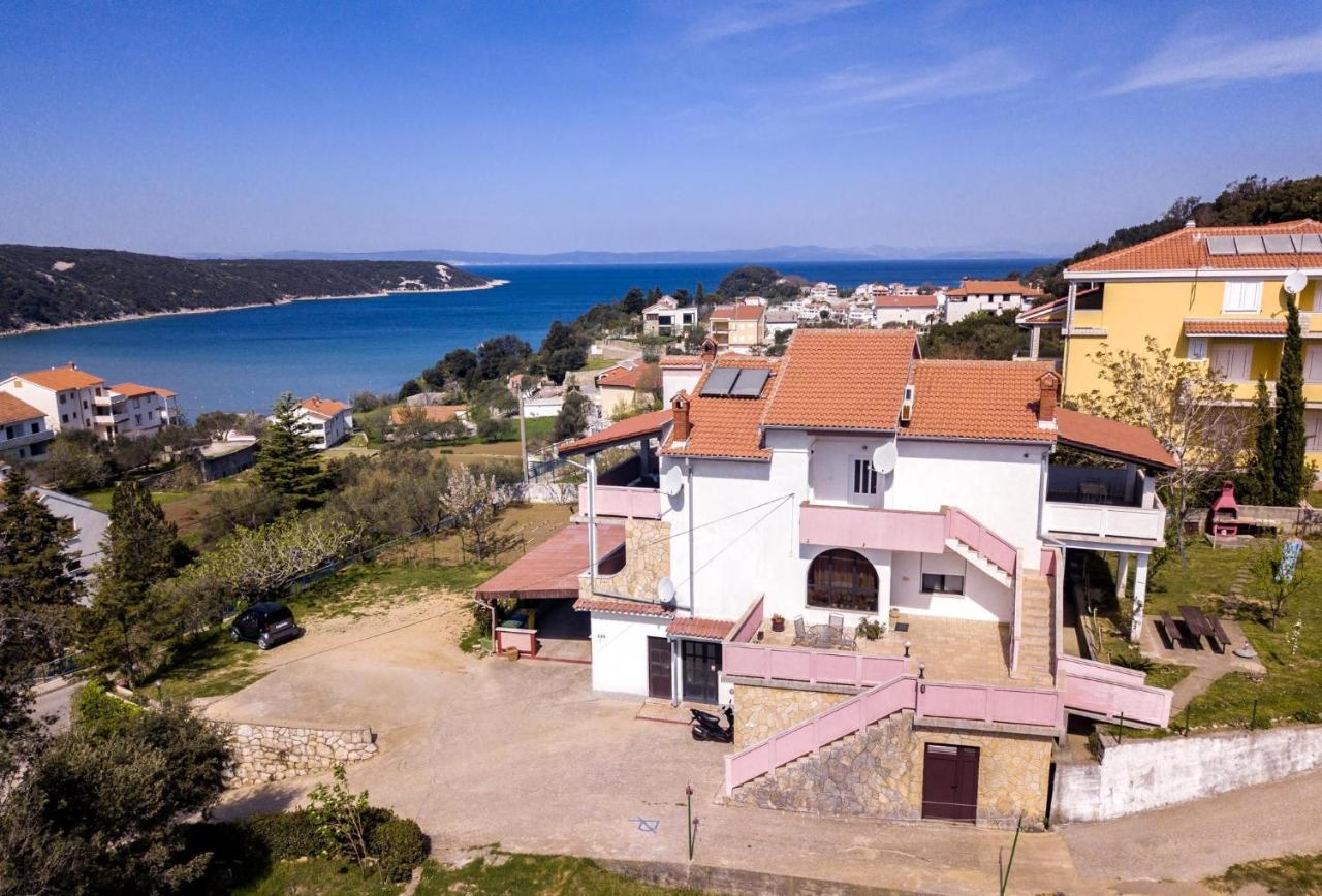 Appartamento For Families With Children Kampor, Rab - 15144 Kampor